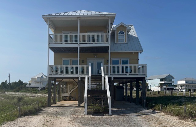 Dean Family Beach House host portfolio